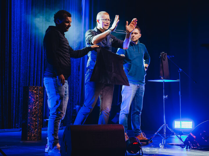 Iluzjonista na evencie jako przemyślana atrakcja wydarzenia